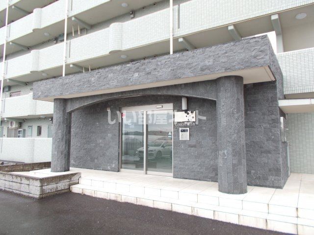 コンフォート鴻之台の外観写真