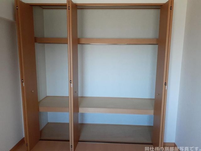 コンフォート鴻之台の内装写真