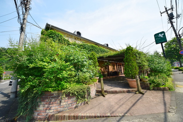 建物外観　★緑が栄えます★