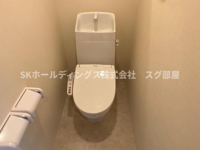 トイレ　トイレ