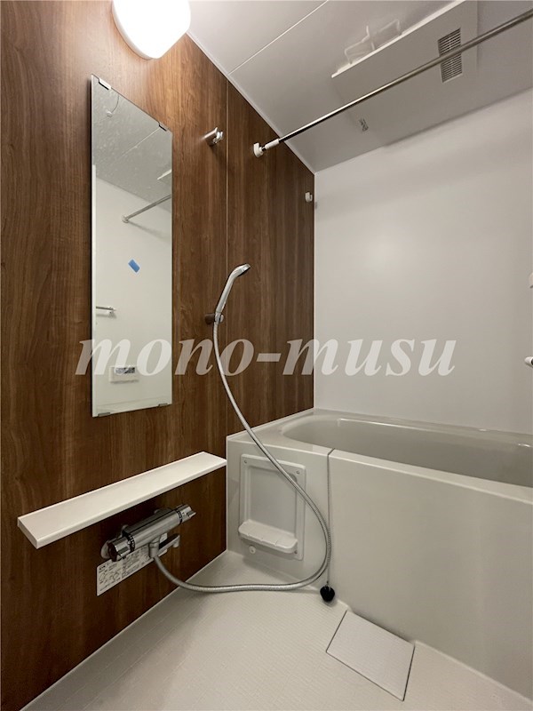 バス・シャワールーム　別部屋参考写真