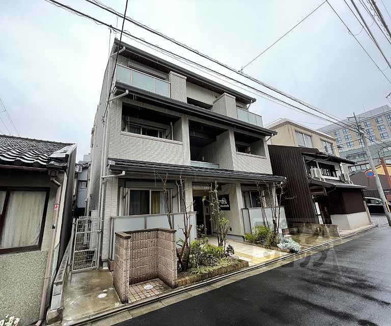 ホテリッチ京都駅北の外観写真