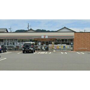 コンビニ　セブンイレブン静岡美和店（コンビニ）まで165m