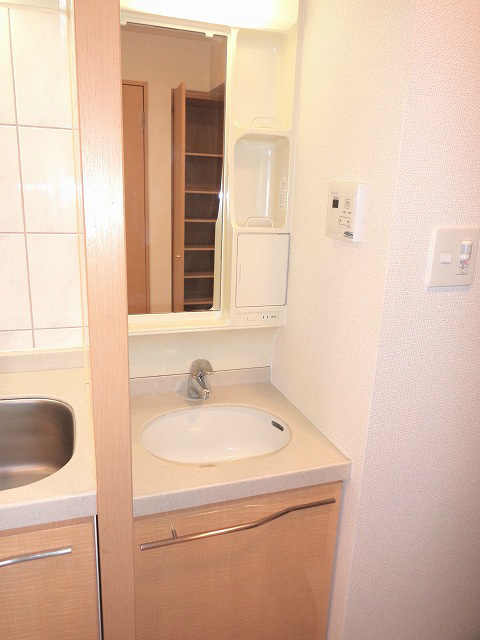 洗面設備　※別部屋のお写真になります