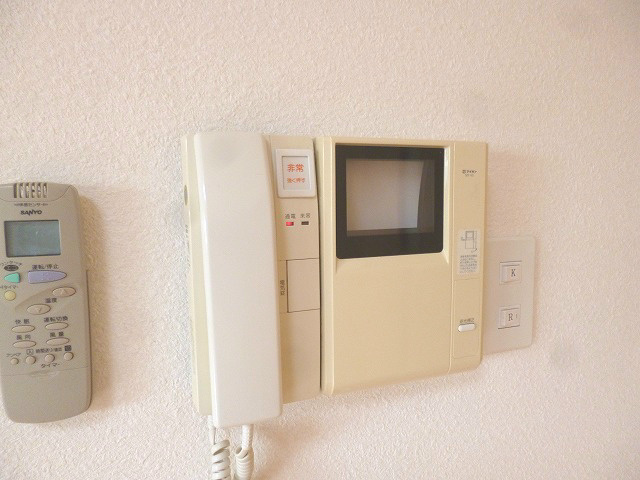 セキュリティ　ＴＶモニターフォン♪※別部屋のお写真になります