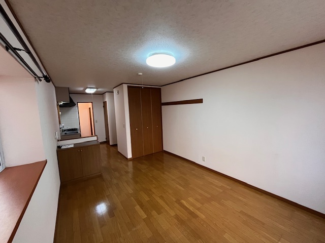 ピースフルIIIの居間写真
