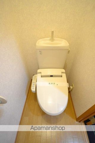 ＪＲ両毛線 前橋駅 バス乗車時間：13分 最寄りバス停で下車 徒歩30分 2階建 築23年のトイレ写真