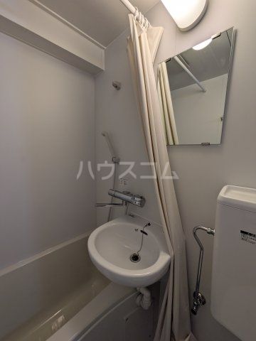 ジュネス三ノ輪の内装写真
