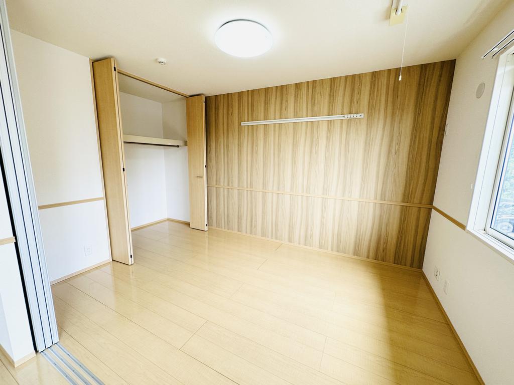 その他部屋・スペース　南側洋室