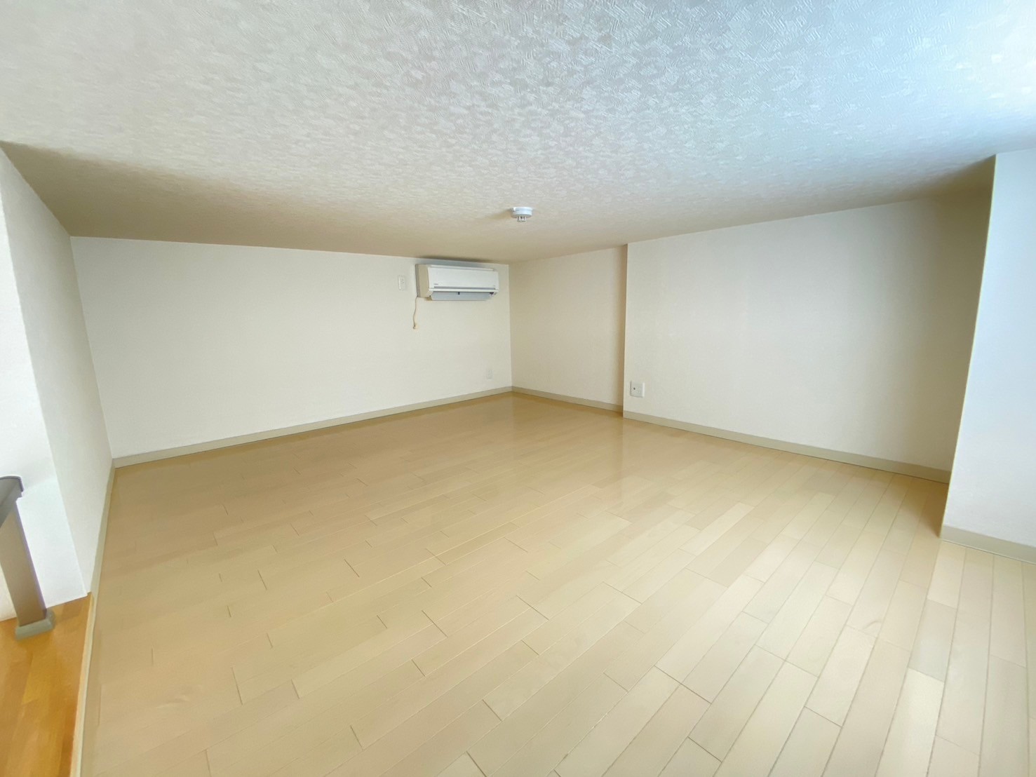 クロスフィールド東山の内装写真