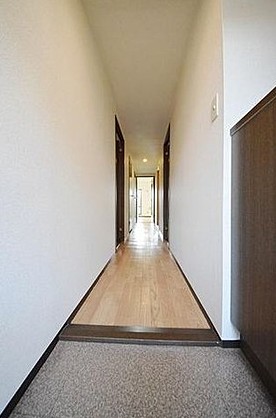 玄関　玄関部分