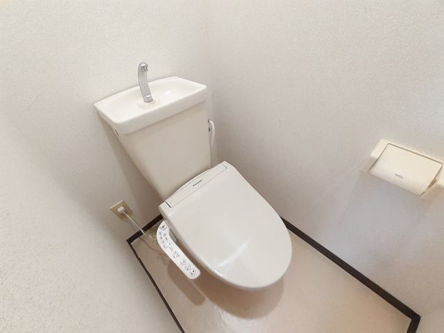 【ニューシティ大町IIのトイレ】