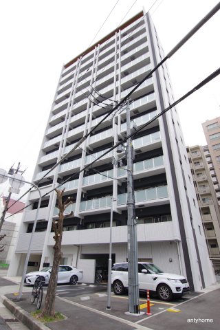 【プログレッセ新大阪の建物外観】