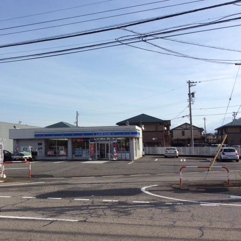 コンビニ　ローソン 富山山室中央店（コンビニ）まで550m