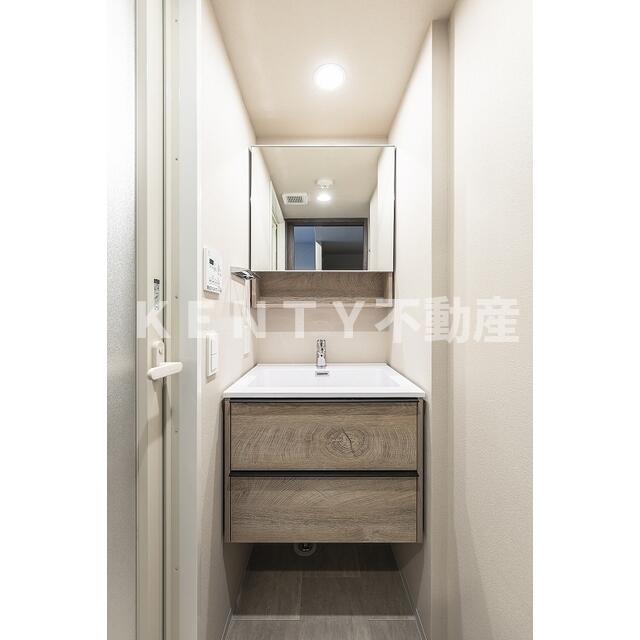 洗面設備　広い洗面スペース