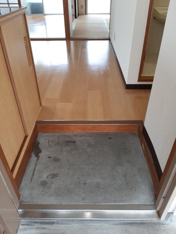 玄関　2021年7月撮影