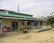 幼稚園・保育園　尼崎市立七松保育所（幼稚園・保育園）まで440m