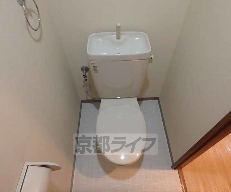 トイレ　こまめに掃除を