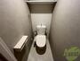 トイレ　こちらはトイレです。清潔感があり、安心して使用できます。