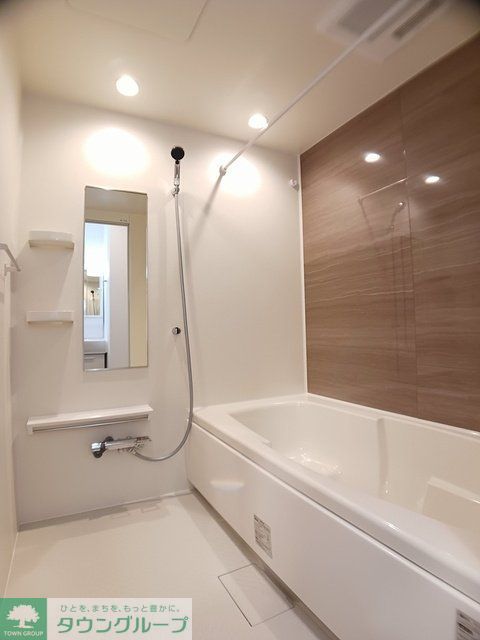 バス・シャワールーム　お問合せはタウンハウジングまで！※現地待合わせ相談可能
