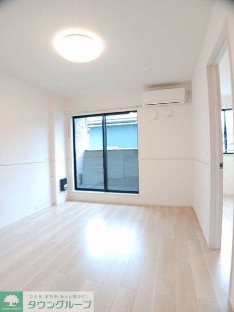 居室・リビング　お問合せはタウンハウジングまで！※現地待合わせ相談可能