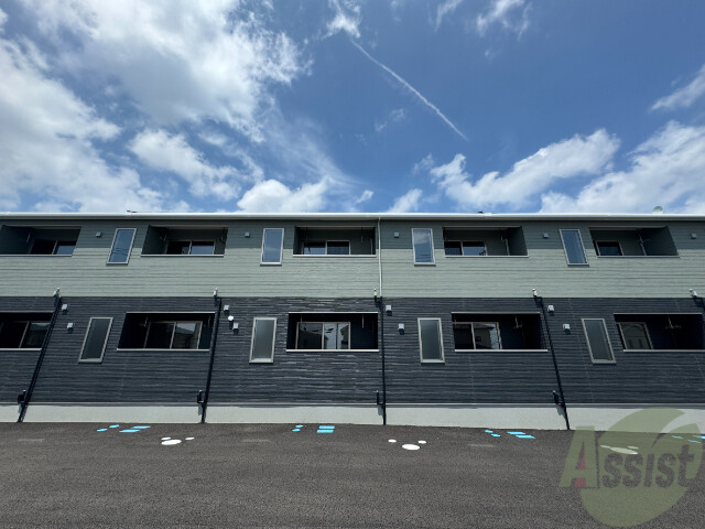 建物外観　仙台市太白区八木山本町１丁目「Ｆｏｒｅｔ　Ｌｕｍｉｅｒｅ」