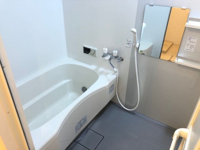 バス・シャワールーム