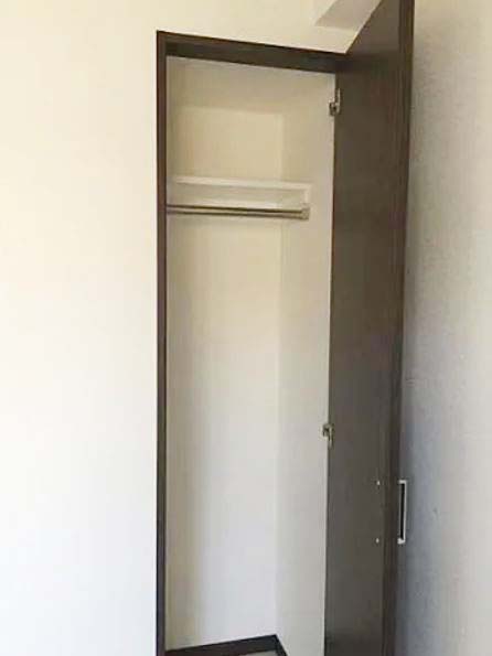 収納　★ハンガーラック付き収納★