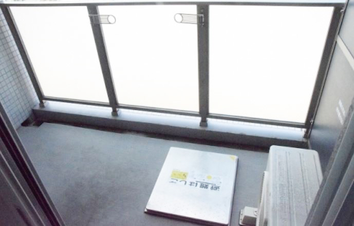 バルコニー　★洗濯物を干すスペース充分に取れます★