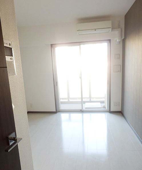 居室・リビング　★広々居室スペース★