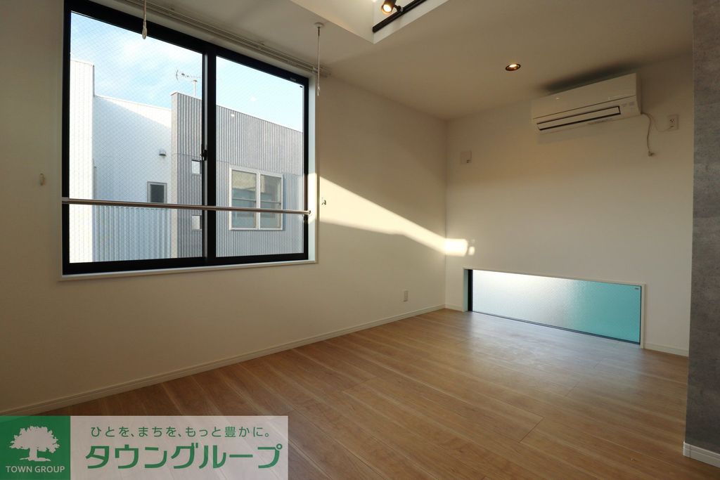 居室・リビング　同一施工会社参考写真