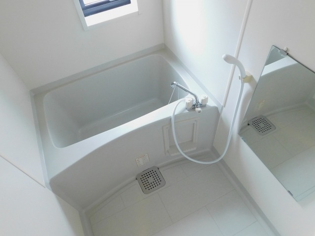 バス・シャワールーム　別号室イメージ