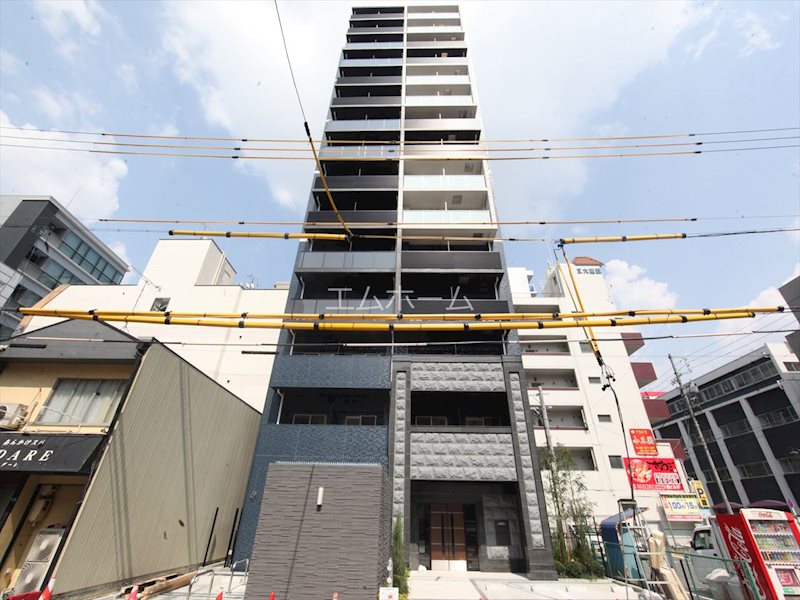 建物外観　外観　オートロック　防犯カメラ　宅配ＢＯＸ完備