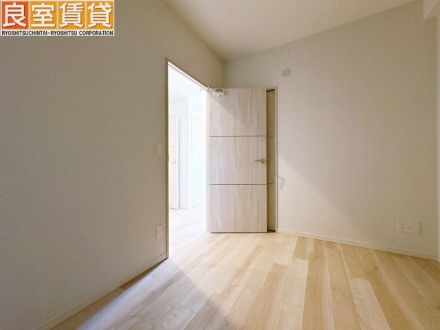 その他　洋室5.4帖