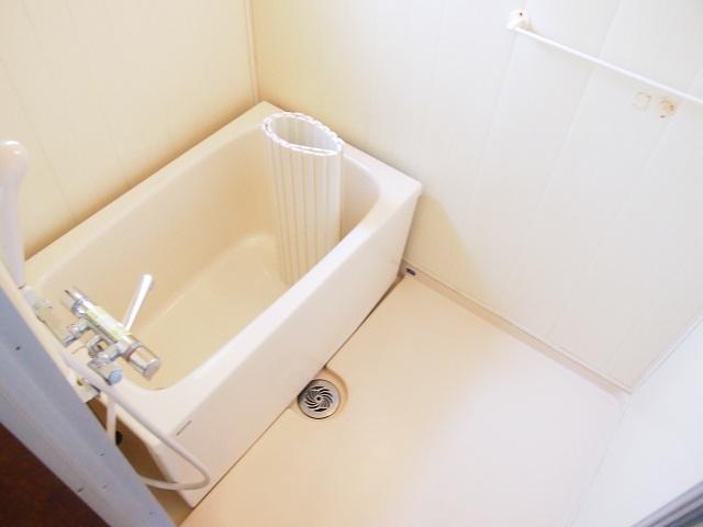 バス・シャワールーム　浴室