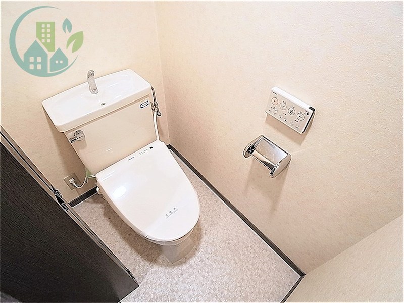 トイレ　パルポート高羽