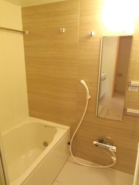 バス・シャワールーム　◎追焚＆浴室乾燥機