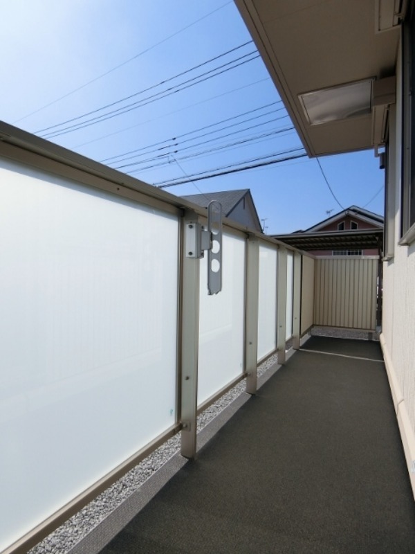 バルコニー　図面と現状に相違がある場合には現状を優先