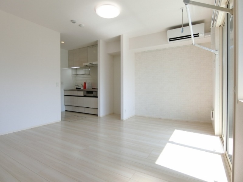 居室・リビング　図面と現状に相違がある場合には現状を優先