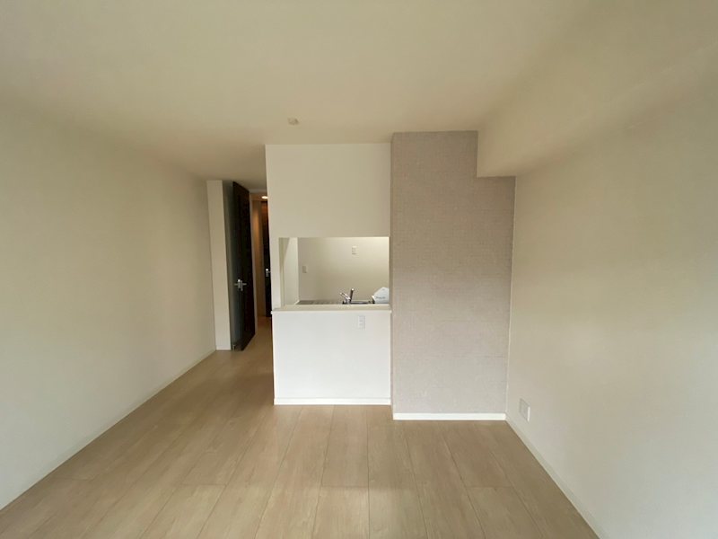 居室・リビング　※同一間取り・202号室の写真です★（実際のお部屋とは異なり