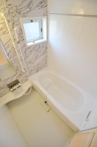 バス・シャワールーム　同一タイプ