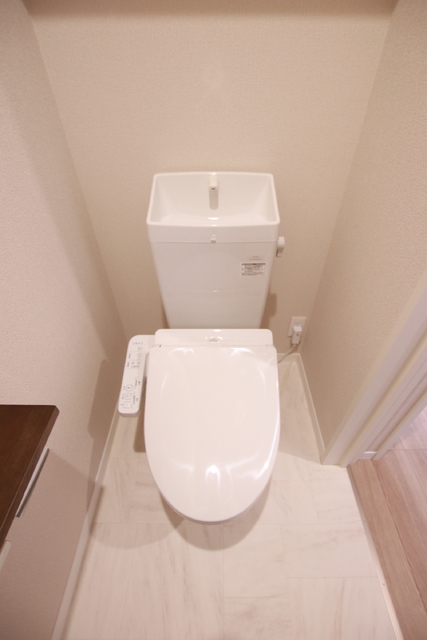 トイレ　★落ち着ける独立したトイレスペース★