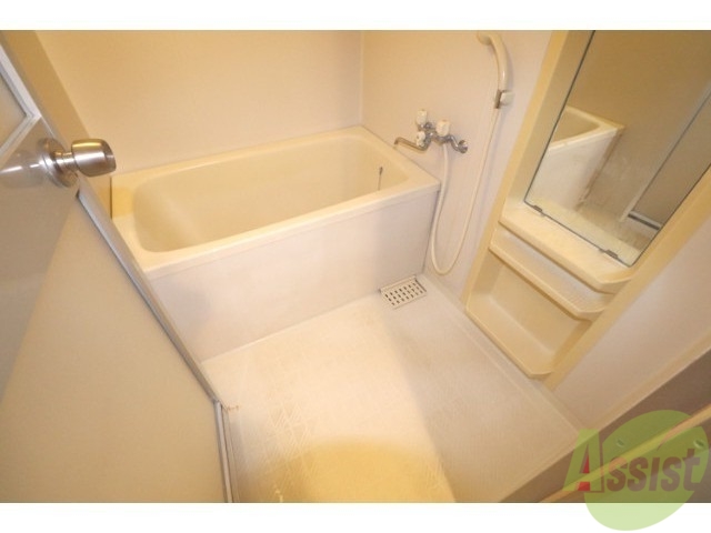 バス・シャワールーム　ホット一息つける浴室は清潔感があります