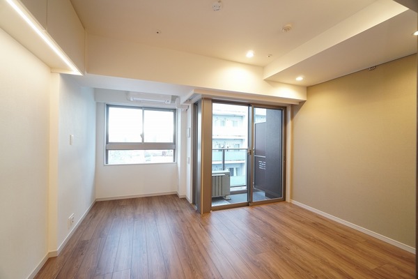 居室・リビング　おしゃれな居間です