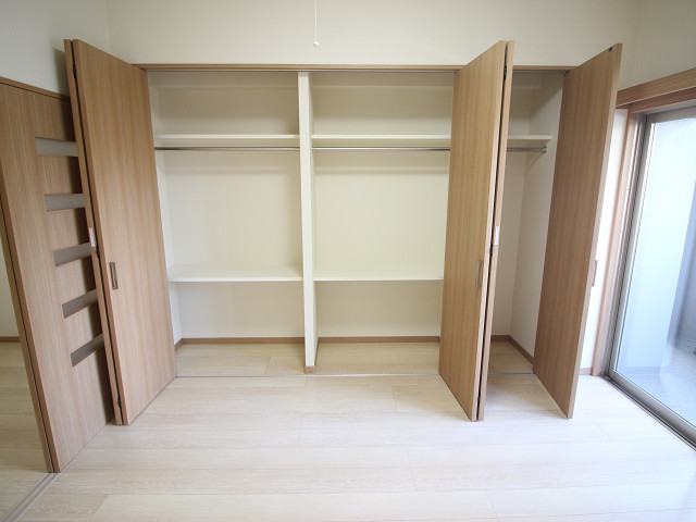 収納　※写真は同型タイプ、現況優先。