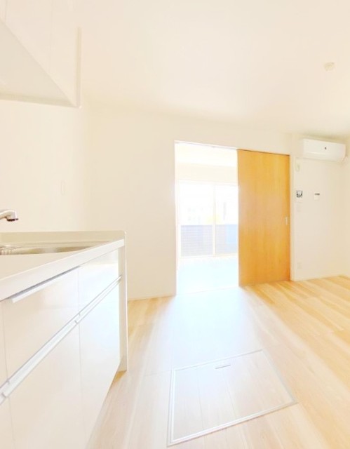 居室・リビング　同仕様写真