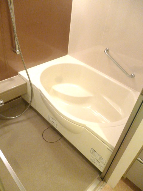 バス・シャワールーム　バス※別部屋参考写真
