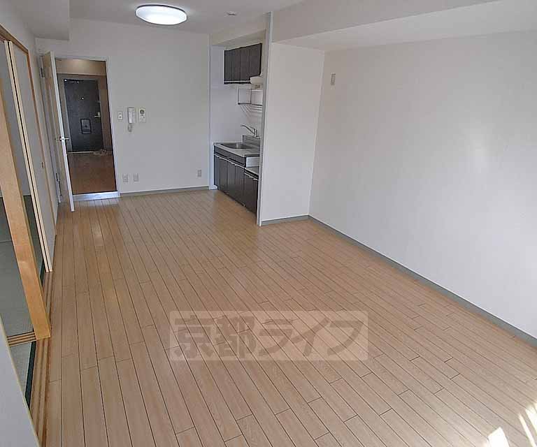 居室・リビング　広々してますよ