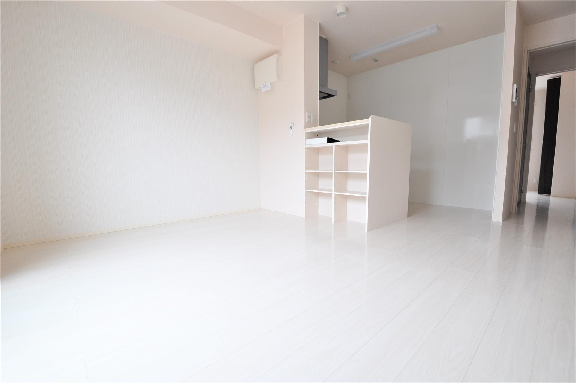 居室・リビング　10.9帖LDK　※103号室参照。