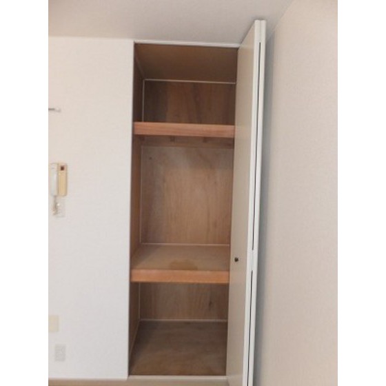 収納　クローゼット